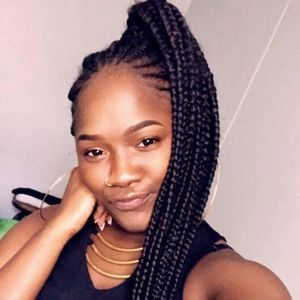 Meet your Posher, Amber